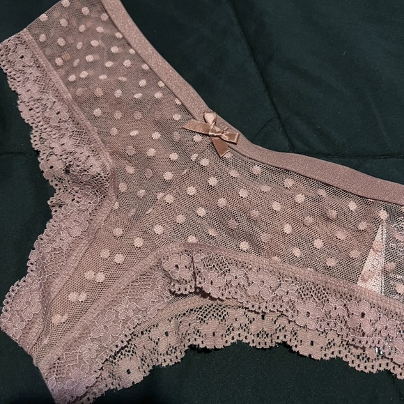 🔥VS Very Sexy Dot Mesh Cheeky Panty XS - Picture 11 of 12